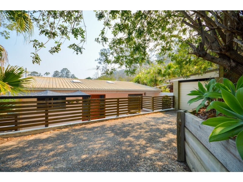 9 Surrey Road, Bellbird Park QLD 4300