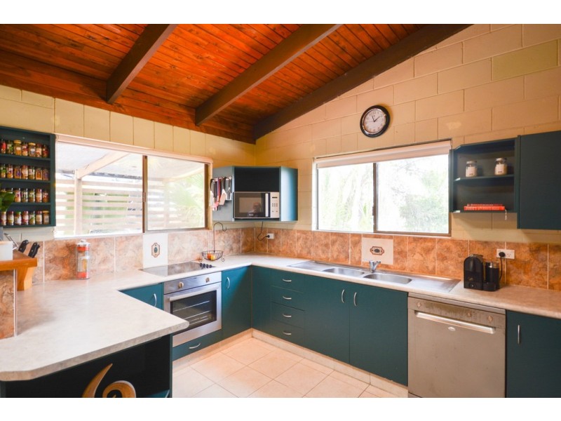 9 Surrey Road, Bellbird Park QLD 4300