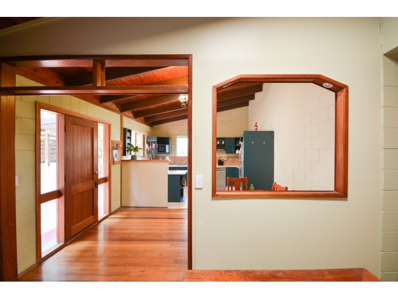 9 Surrey Road, Bellbird Park QLD 4300