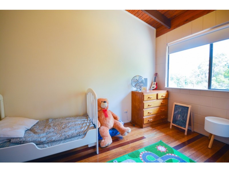 9 Surrey Road, Bellbird Park QLD 4300