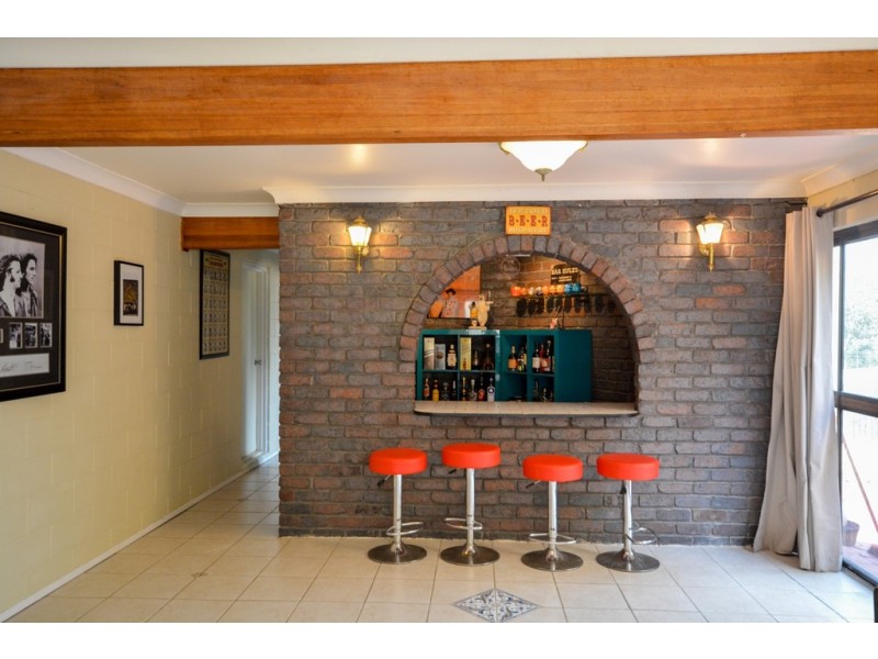 9 Surrey Road, Bellbird Park QLD 4300