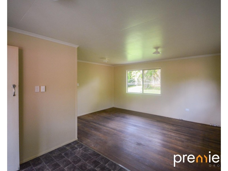 23 Gibbs Street, Riverview QLD 4303