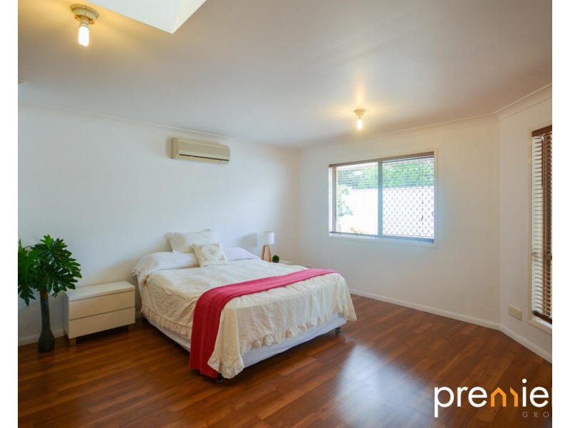 8 Dawson Court, Collingwood Park QLD 4301