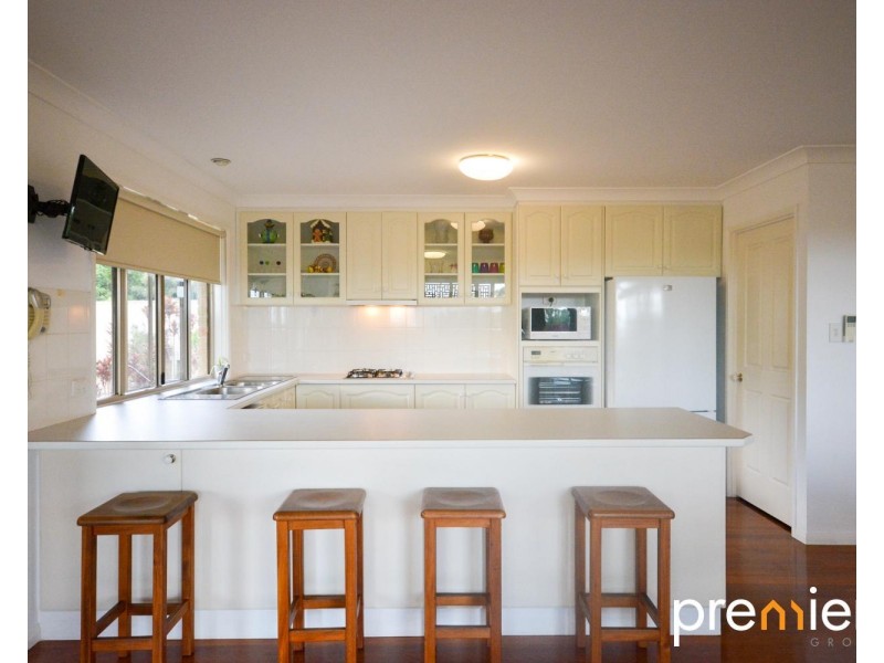 8 Dawson Court, Collingwood Park QLD 4301