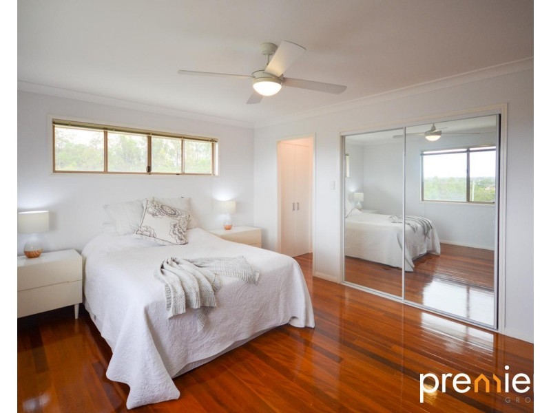 8 Dawson Court, Collingwood Park QLD 4301