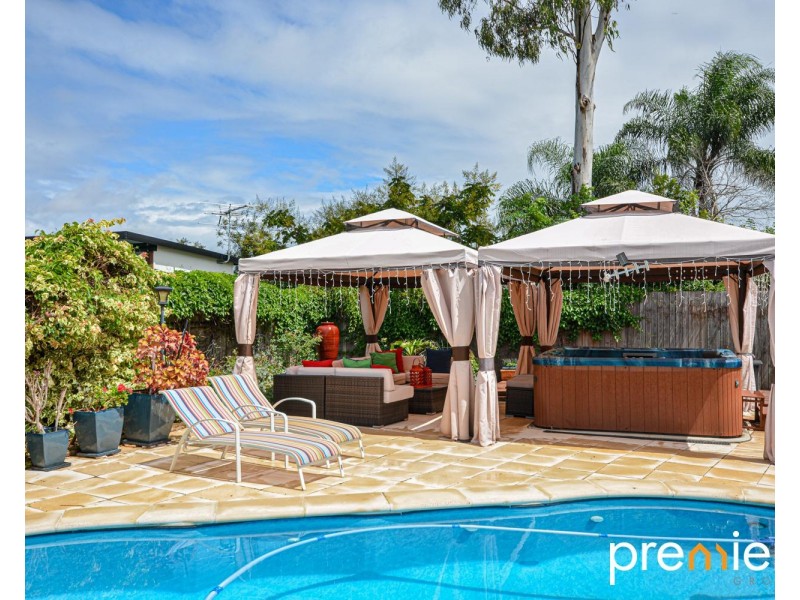 5 Hanlon Court, Collingwood Park QLD 4301