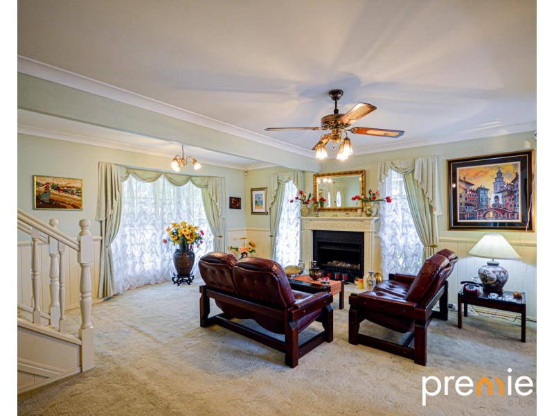 5 Hanlon Court, Collingwood Park QLD 4301