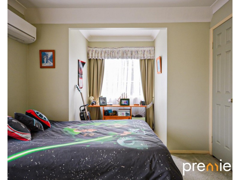 5 Hanlon Court, Collingwood Park QLD 4301