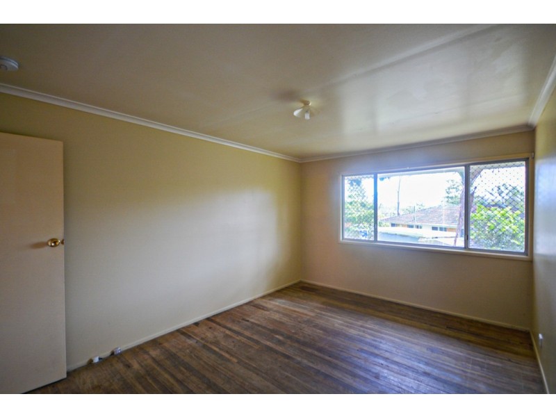 10 Coutts Street, Goodna QLD 4300