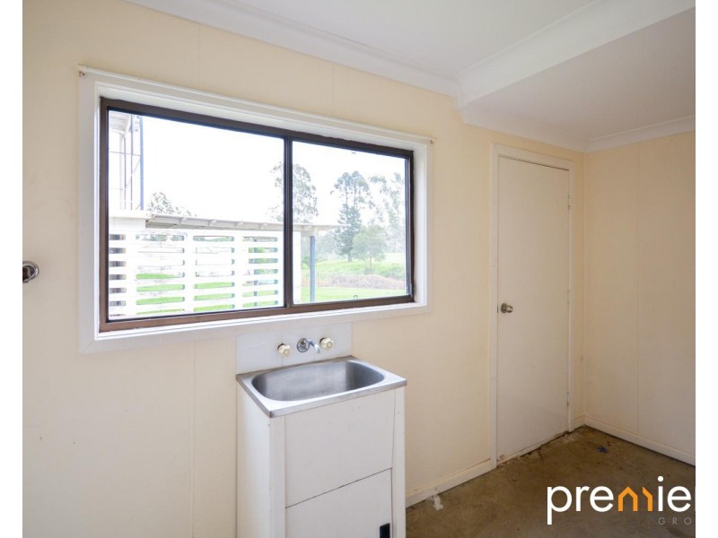 111 Brisbane Tce, Goodna QLD 4300