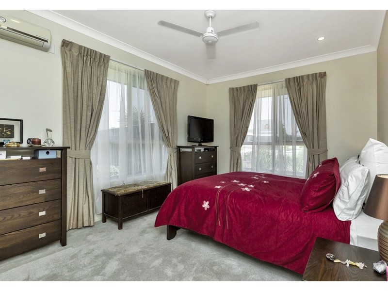 1 Tait Avenue, Redbank Plains QLD 4301