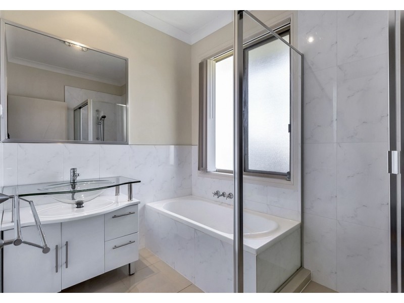 1 Tait Avenue, Redbank Plains QLD 4301