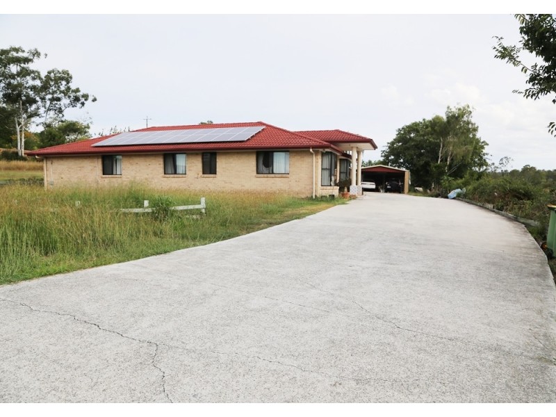 82 Halletts Road, Redbank Plains QLD 4301