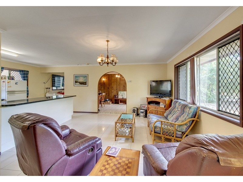 3 Glen Eagle Court, Redbank Plains QLD 4301