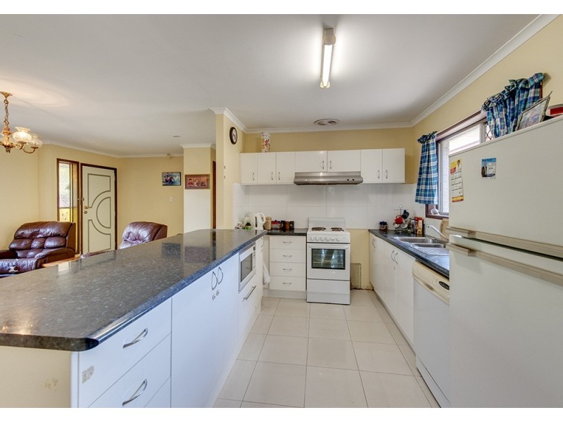 3 Glen Eagle Court, Redbank Plains QLD 4301