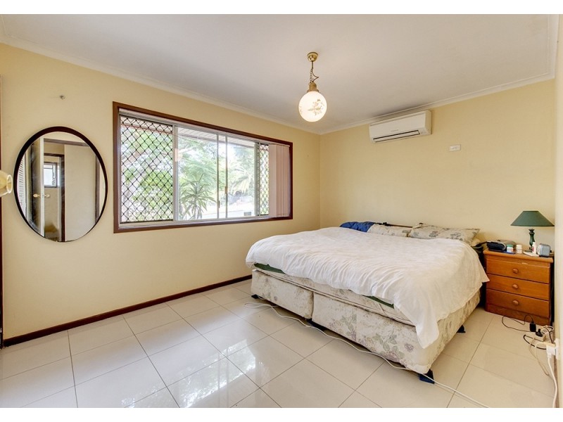 3 Glen Eagle Court, Redbank Plains QLD 4301