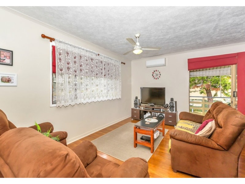 35 Dorricott Crs, Goodna QLD 4300