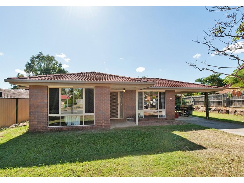 80 Federation Drive, Hillcrest QLD 4118