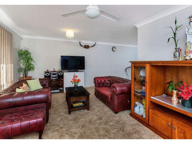 6 Power Court, Goodna QLD 4300