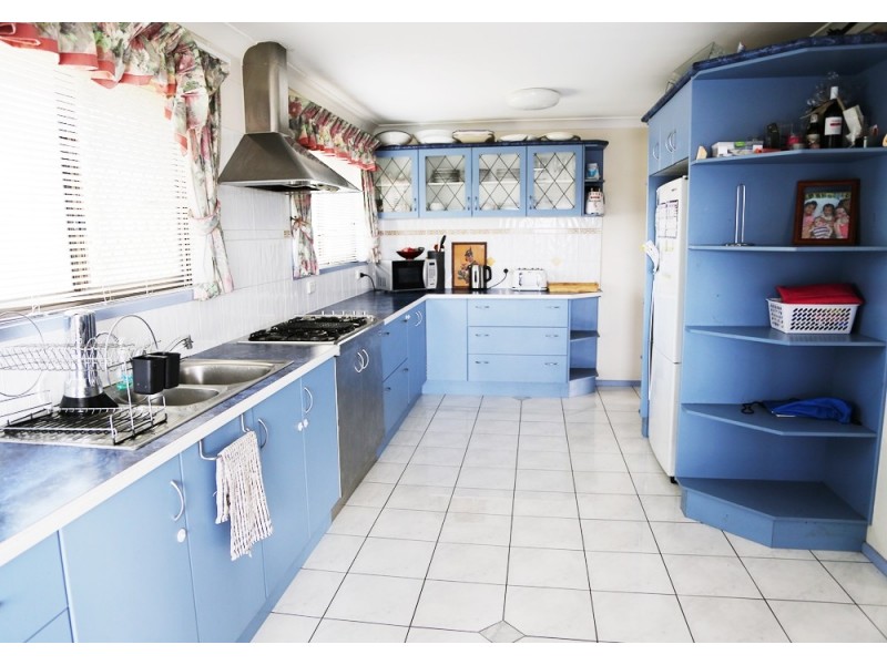 11 Balgowan Street, Richlands QLD 4077