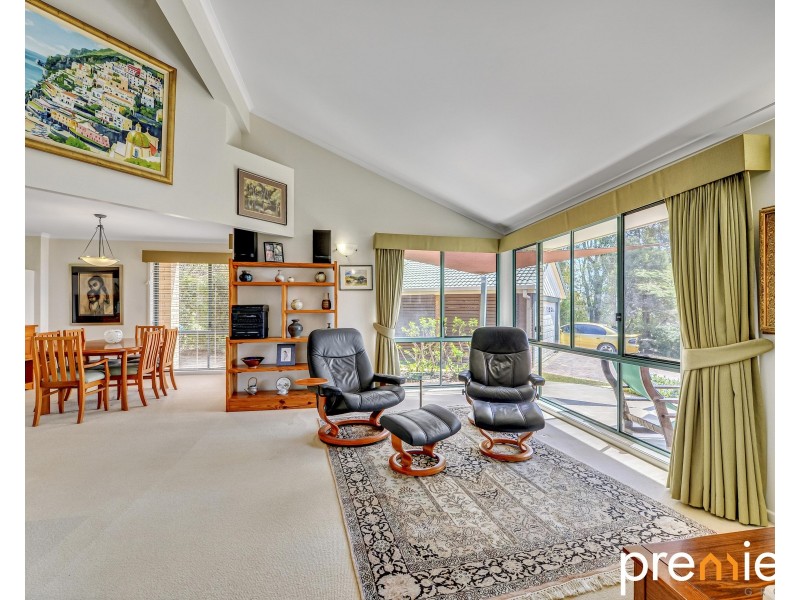 6 Dann Court, Collingwood Park QLD 4301