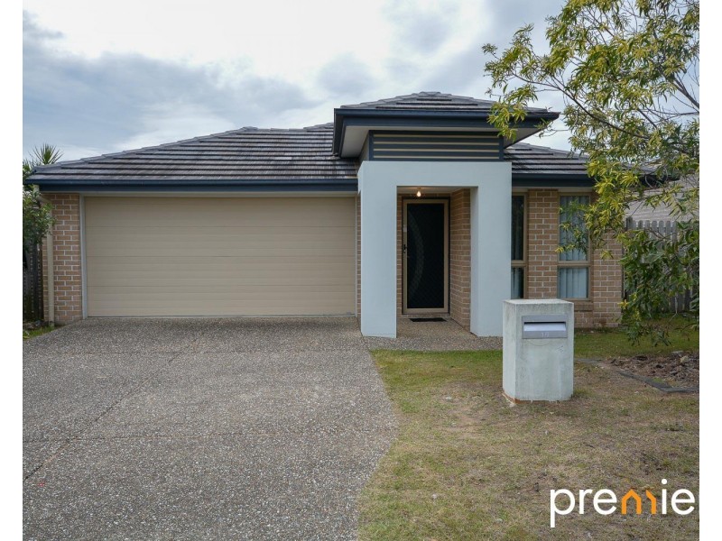 10 Pleasant Drive, Redbank Plains QLD 4301