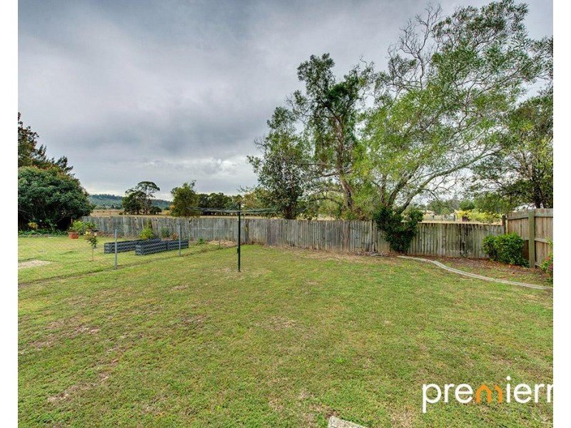 5 Bernadette Crescent, Rosewood QLD 4340