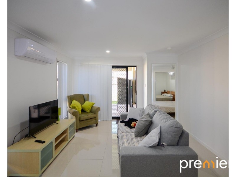 5 Hopkins Close, Redbank Plains QLD 4301