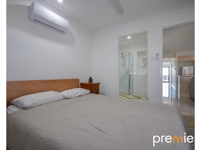 5 Hopkins Close, Redbank Plains QLD 4301