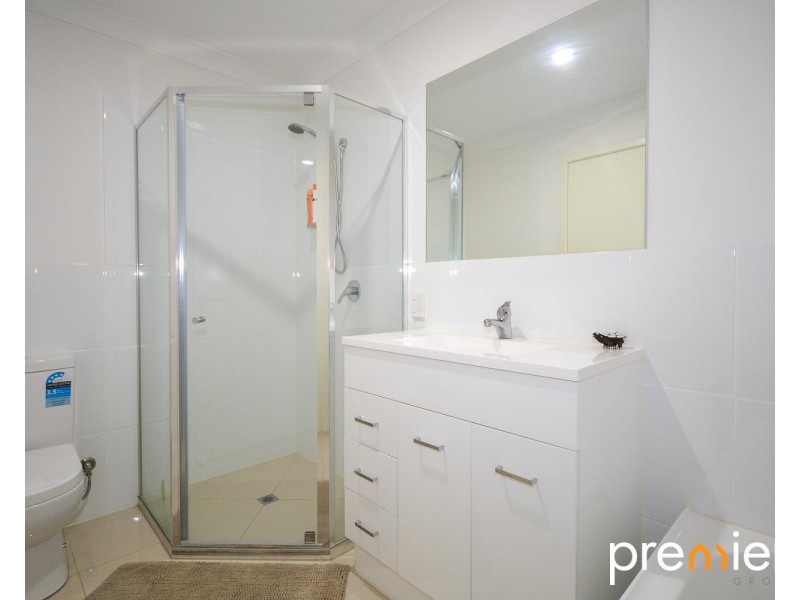 5 Hopkins Close, Redbank Plains QLD 4301