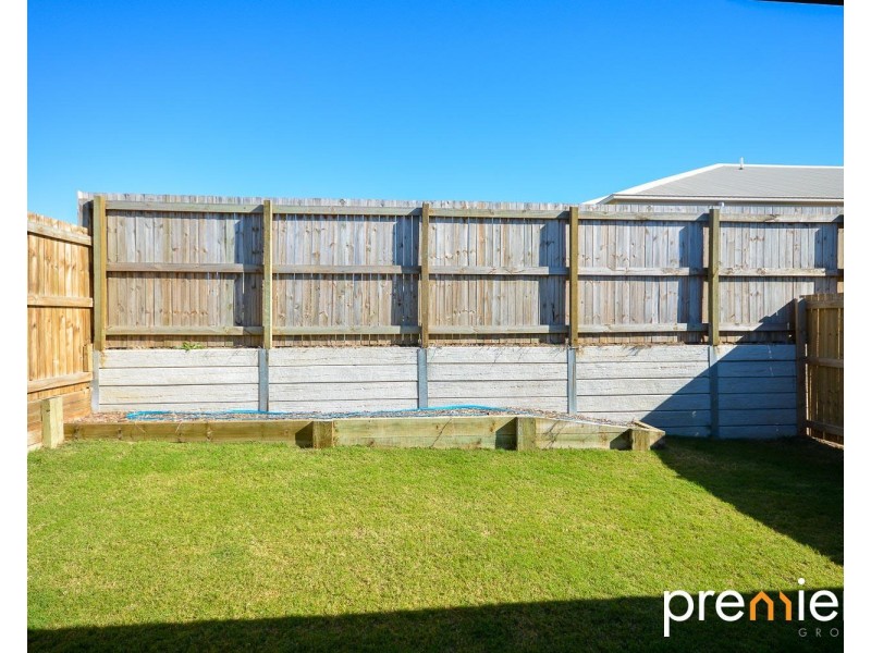 5 Hopkins Close, Redbank Plains QLD 4301