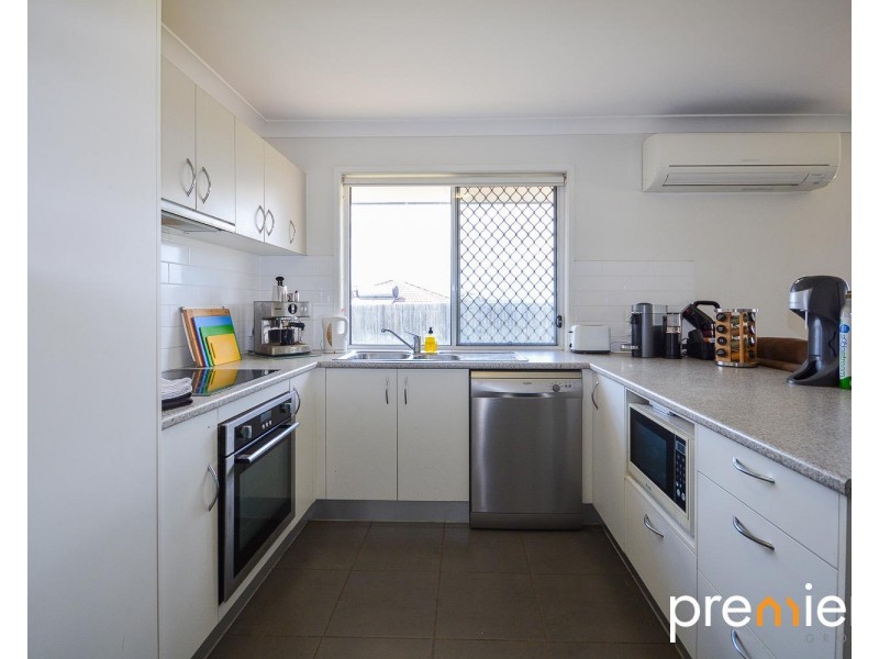 14 Stanbury Drive, Goodna QLD 4300