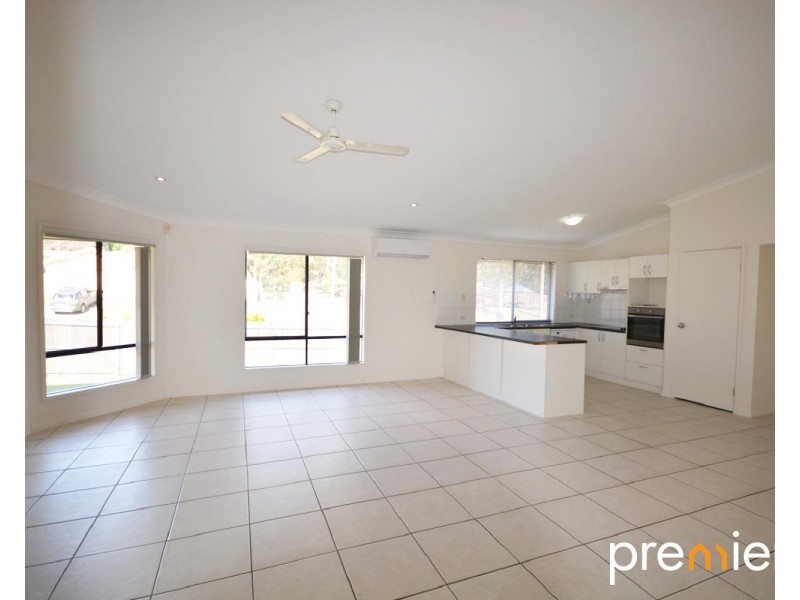 42 Bassili Drive, Collingwood Park QLD 4301