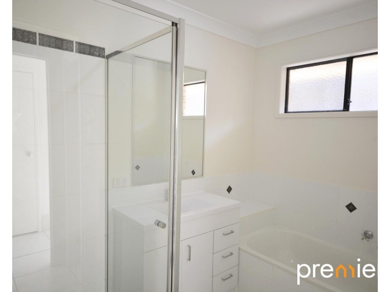 42 Bassili Drive, Collingwood Park QLD 4301