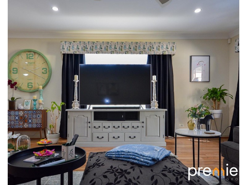 225 Jones Road, Bellbird Park QLD 4300