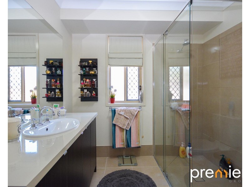 225 Jones Road, Bellbird Park QLD 4300
