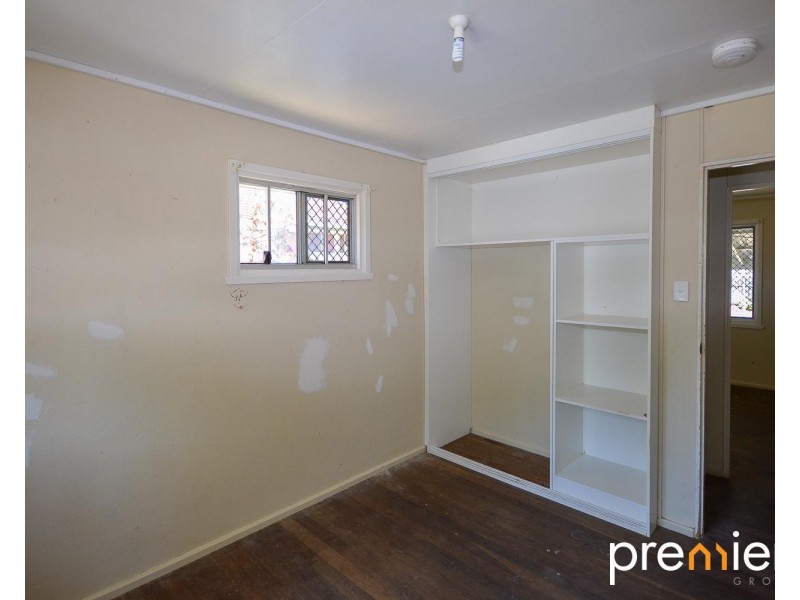 24 Brian Street, Riverview QLD 4303