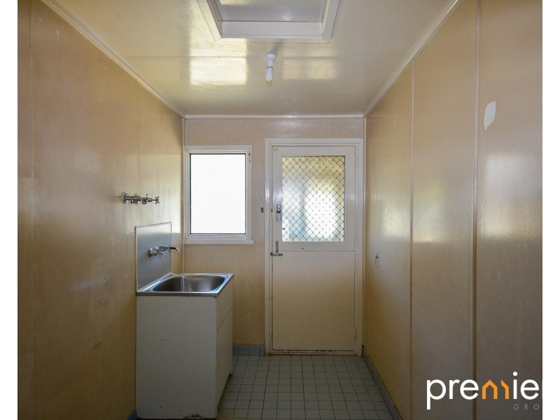 24 Brian Street, Riverview QLD 4303