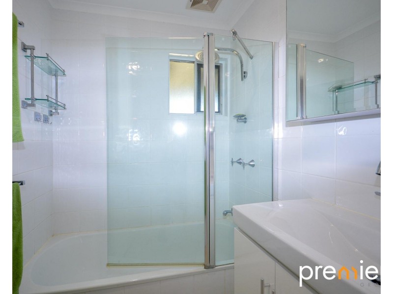 11 Harnell Court, Goodna QLD 4300