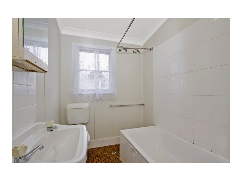 184 Woodstock Avenue, Whalan NSW 2770