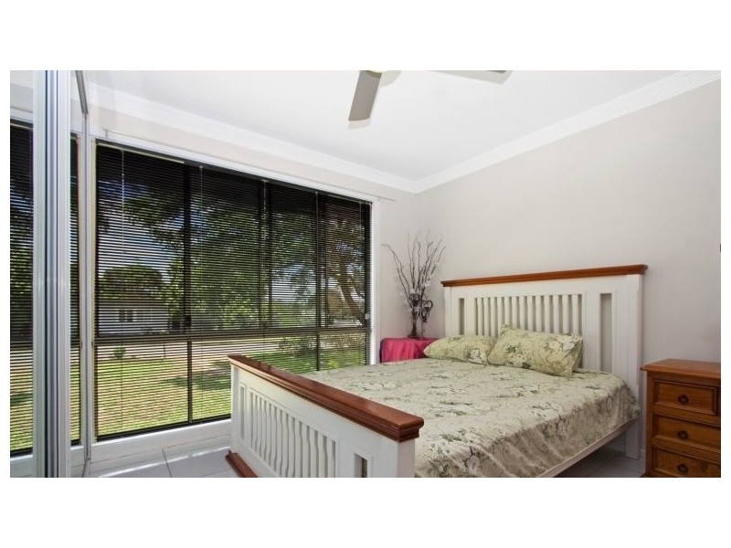 30 Lucena Crescent, Lethbridge Park NSW 2770