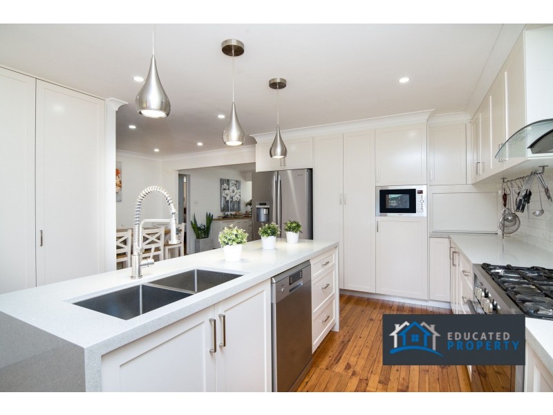 16 Colson Crescent, Werrington County NSW 2747