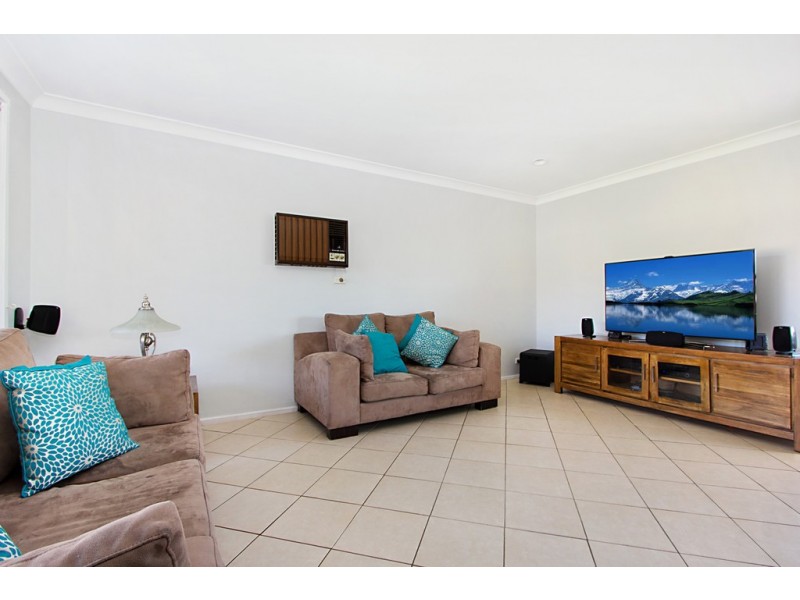 20 Derwent Place, St Clair NSW 2759