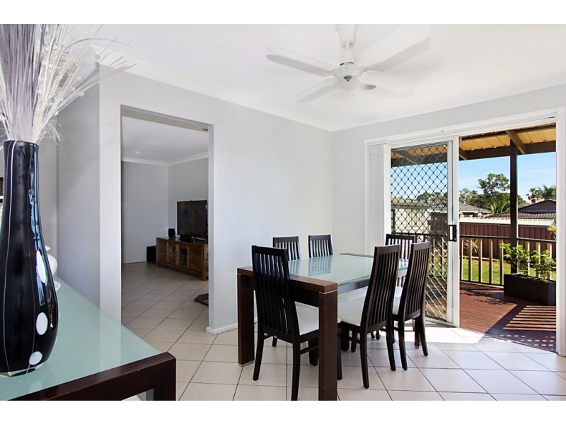 20 Derwent Place, St Clair NSW 2759