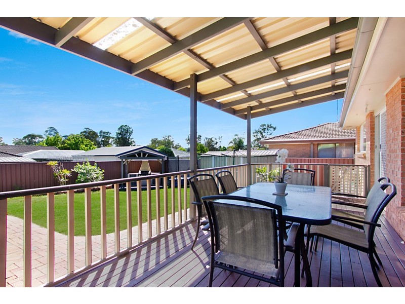 20 Derwent Place, St Clair NSW 2759