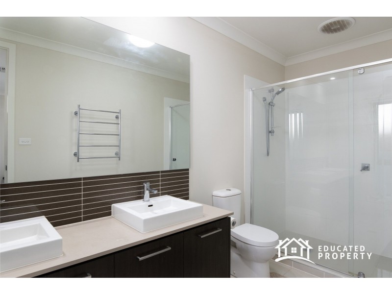 10 Romney Street, Elderslie NSW 2570