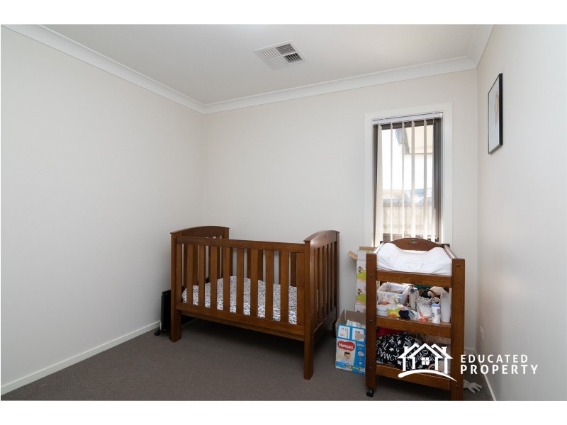 10 Romney Street, Elderslie NSW 2570