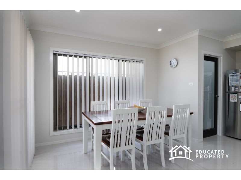 10 Romney Street, Elderslie NSW 2570