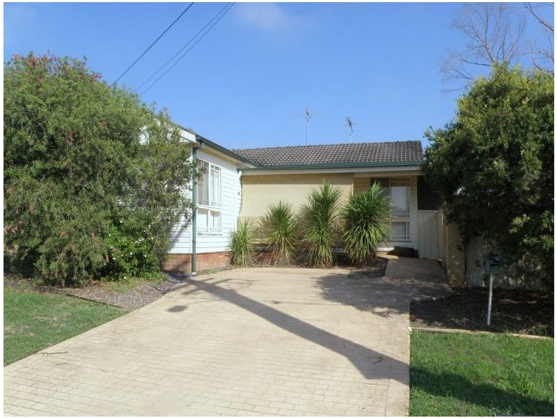 2/134 Oxford Street, Cambridge Park NSW 2747