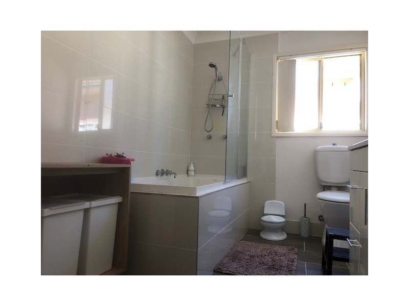 2/134 Oxford Street, Cambridge Park NSW 2747